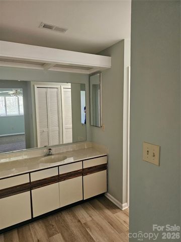 1831 J Julian Lane, Charlotte, NC 28208