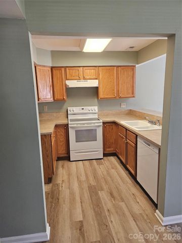1831 J Julian Lane, Charlotte, NC 28208