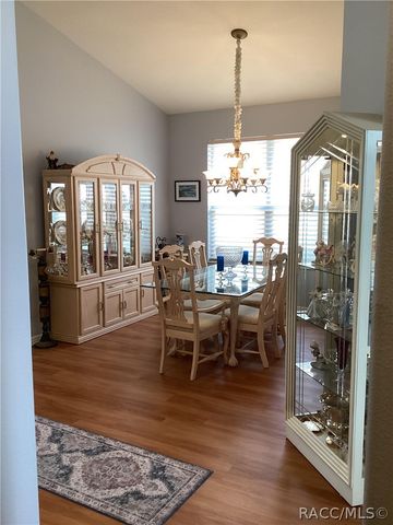 84 W Doerr Path, Hernando, FL 34442