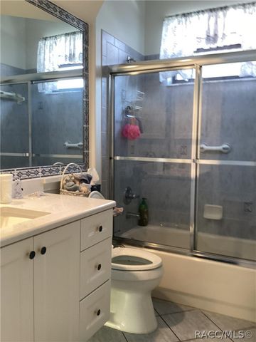 84 W Doerr Path, Hernando, FL 34442