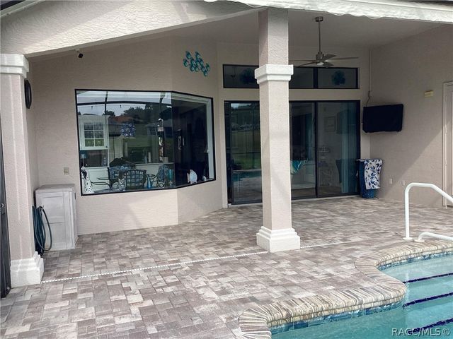 84 W Doerr Path, Hernando, FL 34442