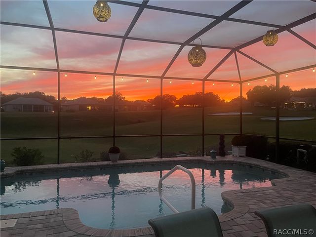 84 W Doerr Path, Hernando, FL 34442