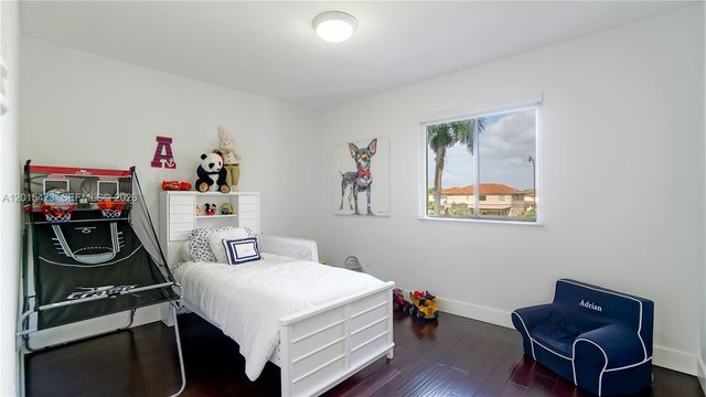 6950 SW 97th Avenue, Miami, FL 33173