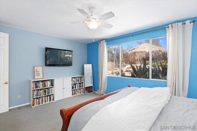 218 Falcon Pl, San Marcos, CA 92069