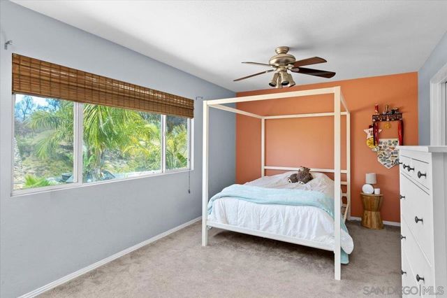 218 Falcon Pl, San Marcos, CA 92069