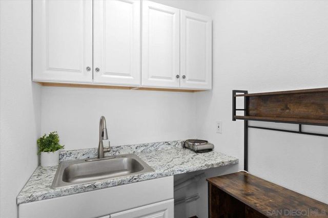 218 Falcon Pl, San Marcos, CA 92069
