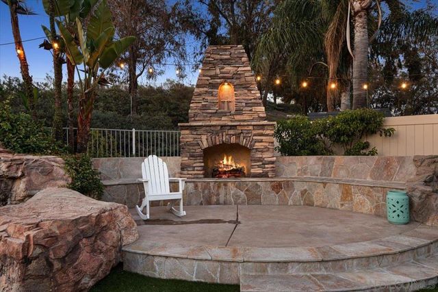 218 Falcon Pl, San Marcos, CA 92069
