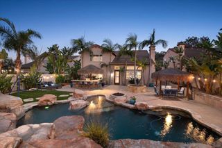 218 Falcon Pl, San Marcos, CA 92069