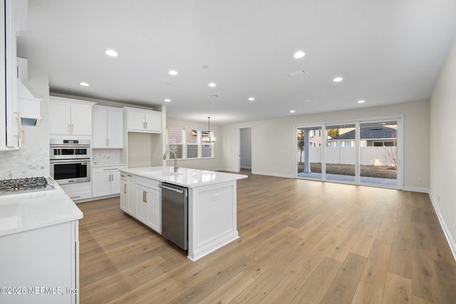 319 SUTTON Drive, Ponte Vedra, FL 32081