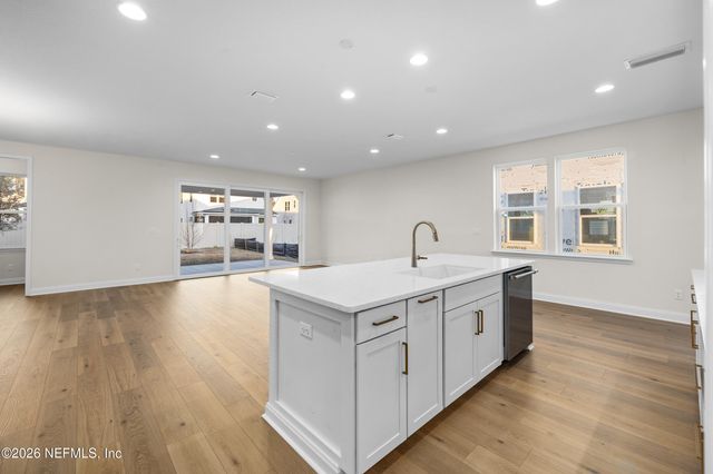 319 SUTTON Drive, Ponte Vedra, FL 32081
