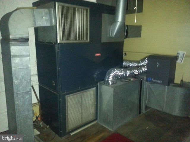 722 SPRING ST, Reading, PA 19604