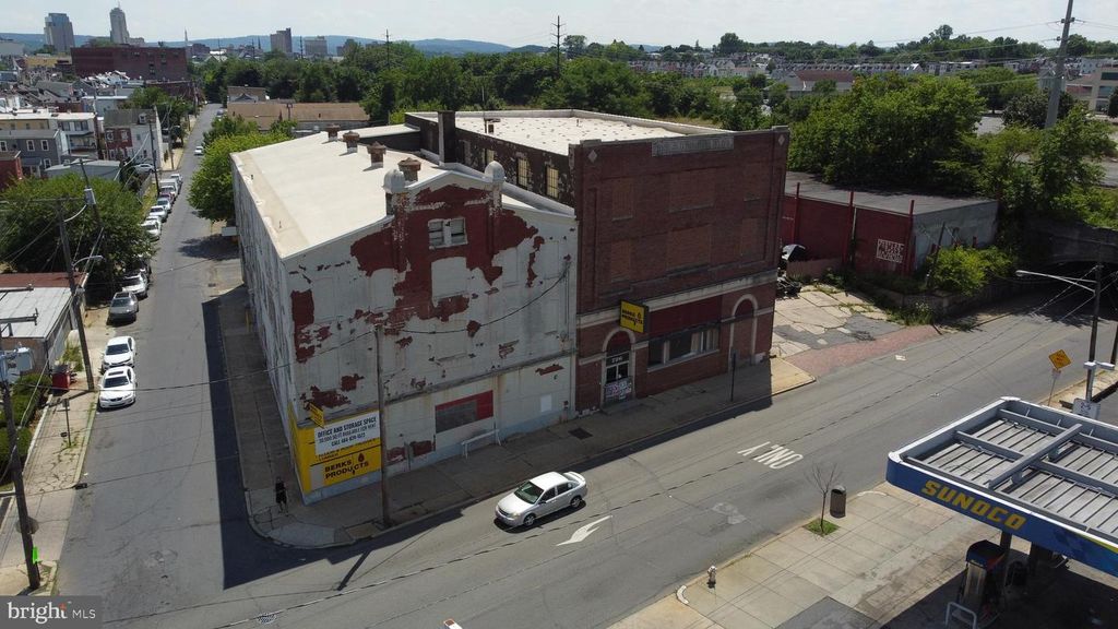 722 SPRING ST, Reading, PA 19604