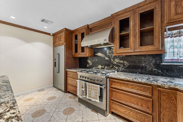 14022 Greenville Street, Houston, TX 77015