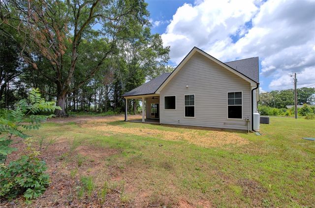 918 Belton Highway, Williamston, SC 29697