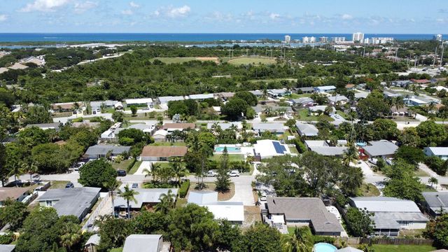 19026 SE Mayo Drive, Jupiter, FL 33469