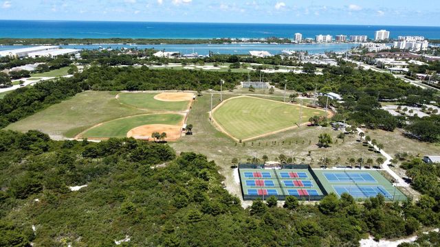 19026 SE Mayo Drive, Jupiter, FL 33469