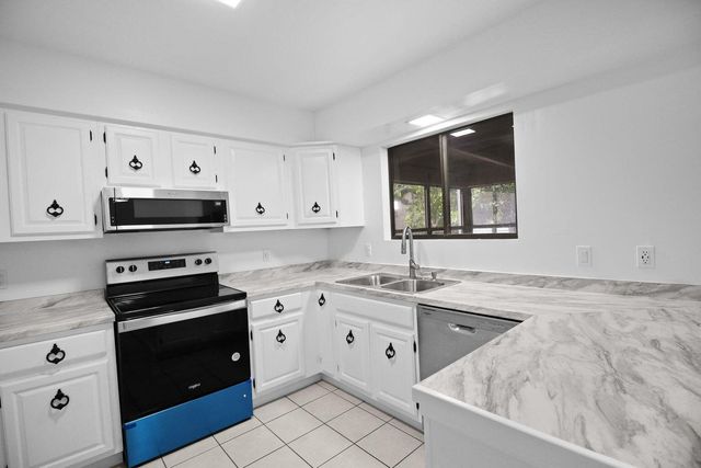 19026 SE Mayo Drive, Jupiter, FL 33469