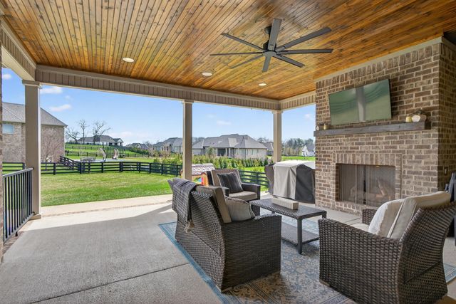 100 Blue Wing Pass, Nicholasville, KY 40356