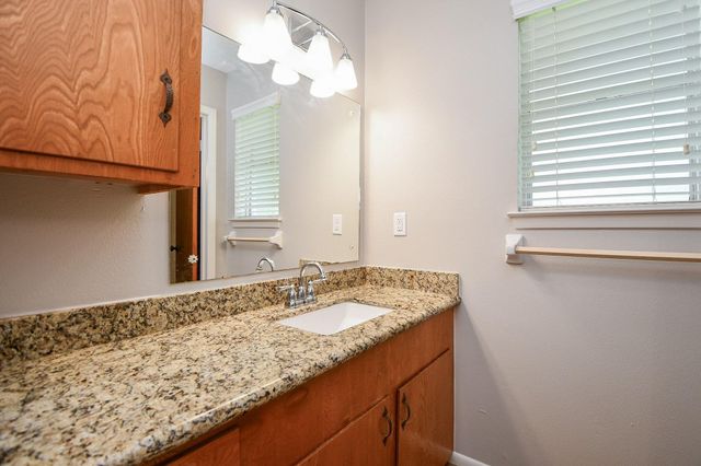 2303 Willow Boulevard, Pearland, TX 77581