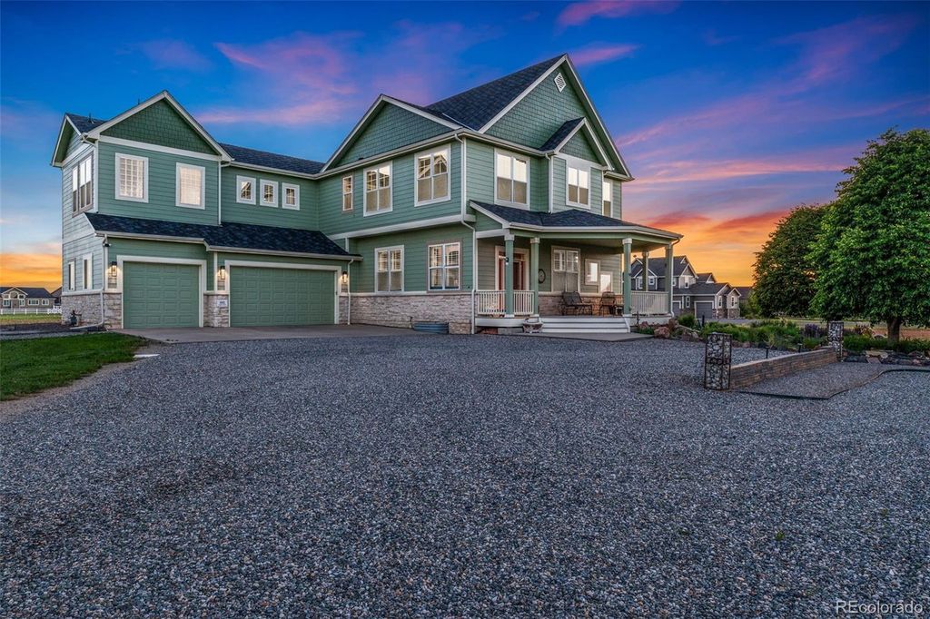 881 Kirby Court, Watkins, CO 80137