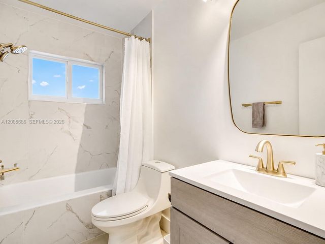1321 NE 26th Terrace, Pompano Beach, FL 33062