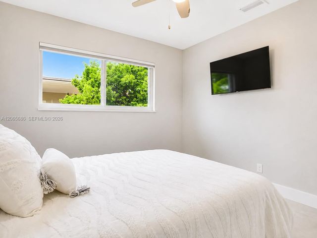 1321 NE 26th Terrace, Pompano Beach, FL 33062