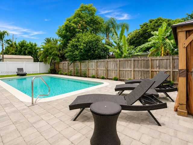 1321 NE 26th Terrace, Pompano Beach, FL 33062