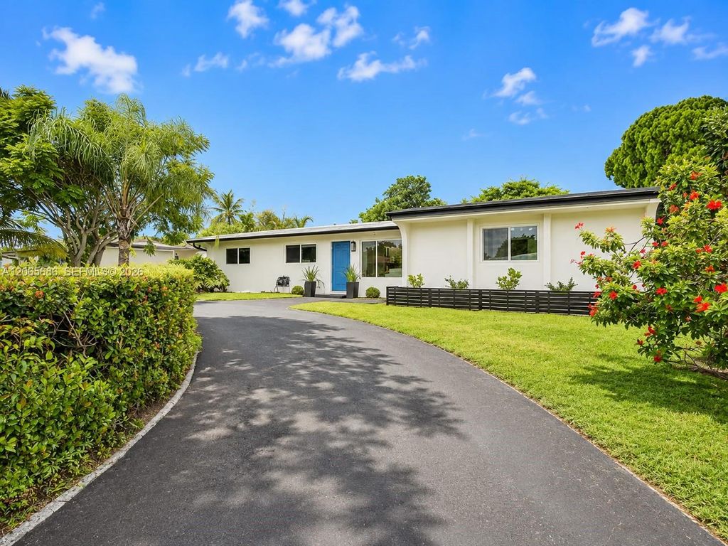 1321 NE 26th Terrace, Pompano Beach, FL 33062