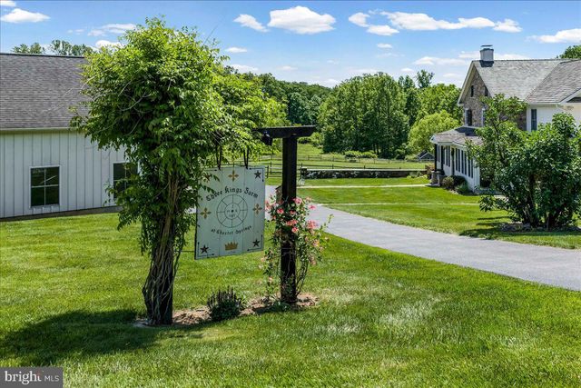2563 VERONICA DR, Chester Springs, PA 19425