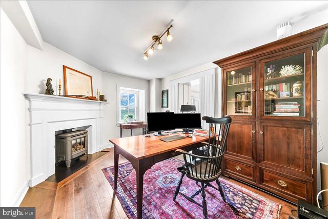 2563 VERONICA DR, Chester Springs, PA 19425