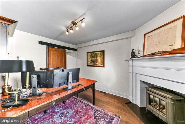 2563 VERONICA DR, Chester Springs, PA 19425