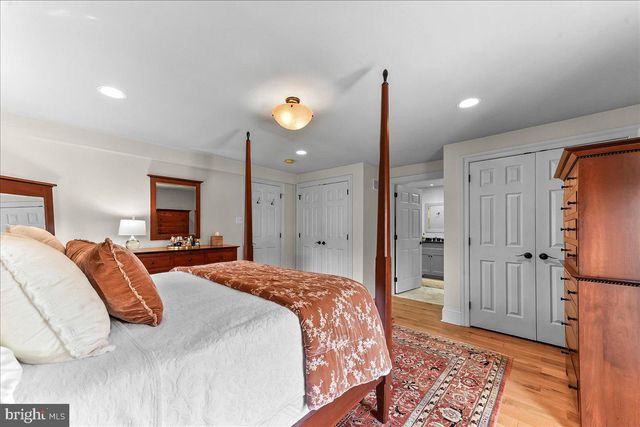 2563 VERONICA DR, Chester Springs, PA 19425