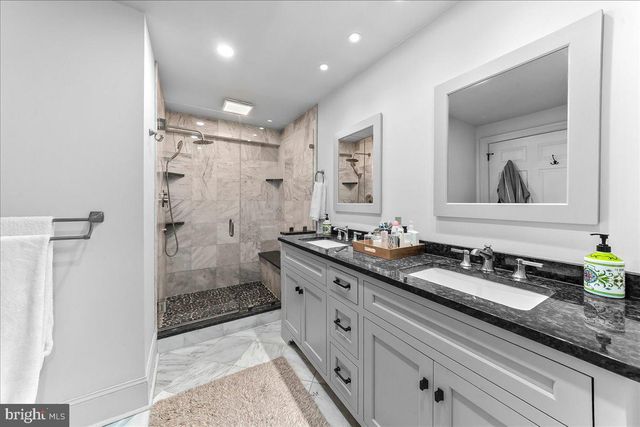 2563 VERONICA DR, Chester Springs, PA 19425