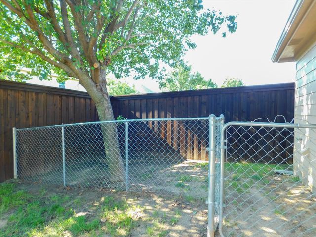 4605 Dogwood Drive, Denton, TX 76208