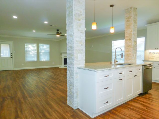 4605 Dogwood Drive, Denton, TX 76208