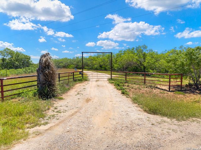 TBD Ralph Coughran, Pleasanton, TX 78064