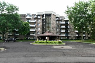 1275 E Baldwin Lane 306, Palatine, IL 60074