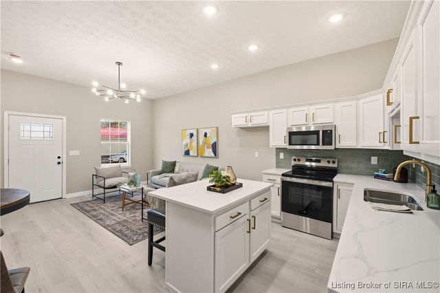 1711 Ekin Avenue, New Albany, IN 47150