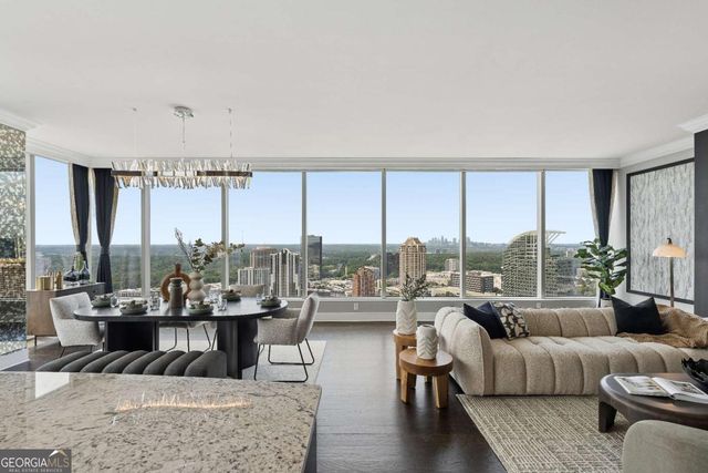 3630 Peachtree Road NE 2404, Atlanta, GA 30326