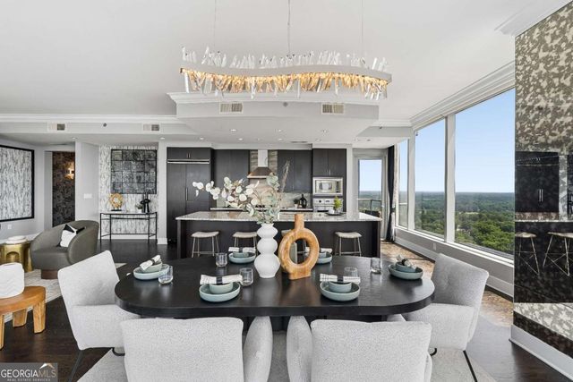 3630 Peachtree Road NE 2404, Atlanta, GA 30326