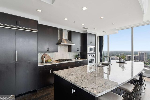 3630 Peachtree Road NE 2404, Atlanta, GA 30326