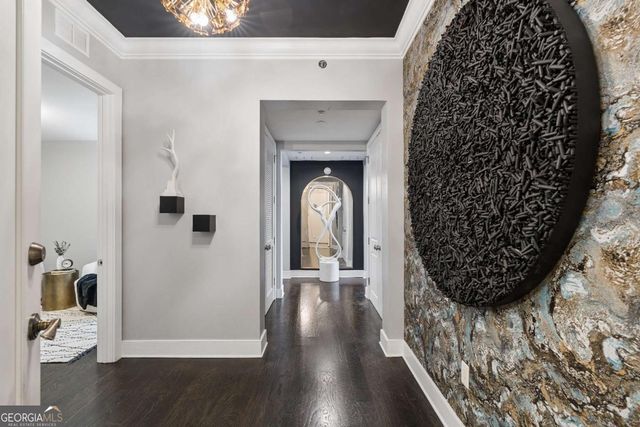 3630 Peachtree Road NE 2404, Atlanta, GA 30326
