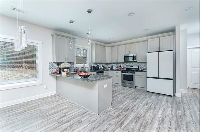 5659 Eternal Drive, Atlanta, GA 30349
