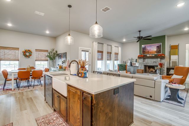 324 Zion Forest Trail, Poolville, TX 76487