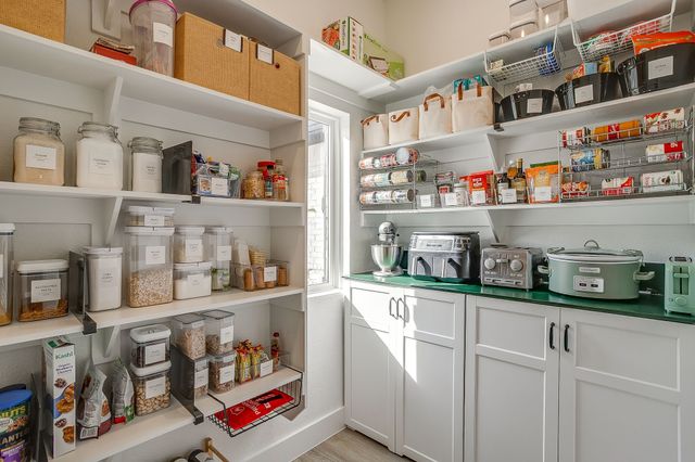 324 Zion Forest Trail, Poolville, TX 76487