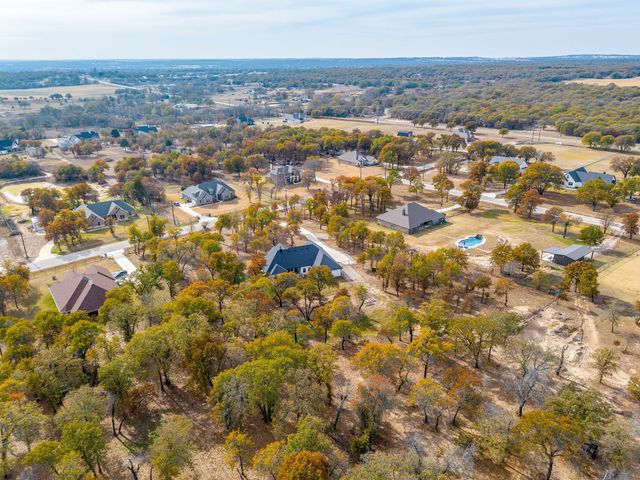 324 Zion Forest Trail, Poolville, TX 76487