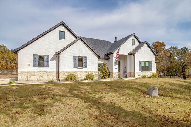 324 Zion Forest Trail, Poolville, TX 76487