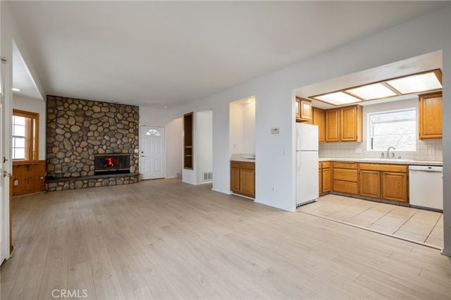 31558 Ocean View Drive, Running Springs, CA 92382