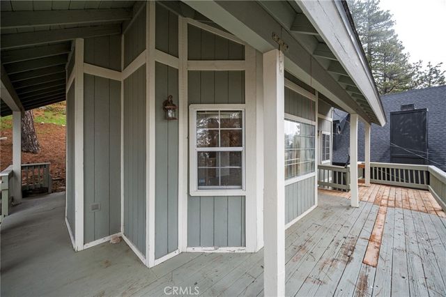 31558 Ocean View Drive, Running Springs, CA 92382