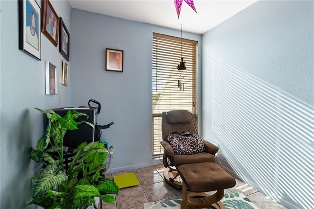 3402 Ocean Dr 5, Corpus Christi, TX 78411